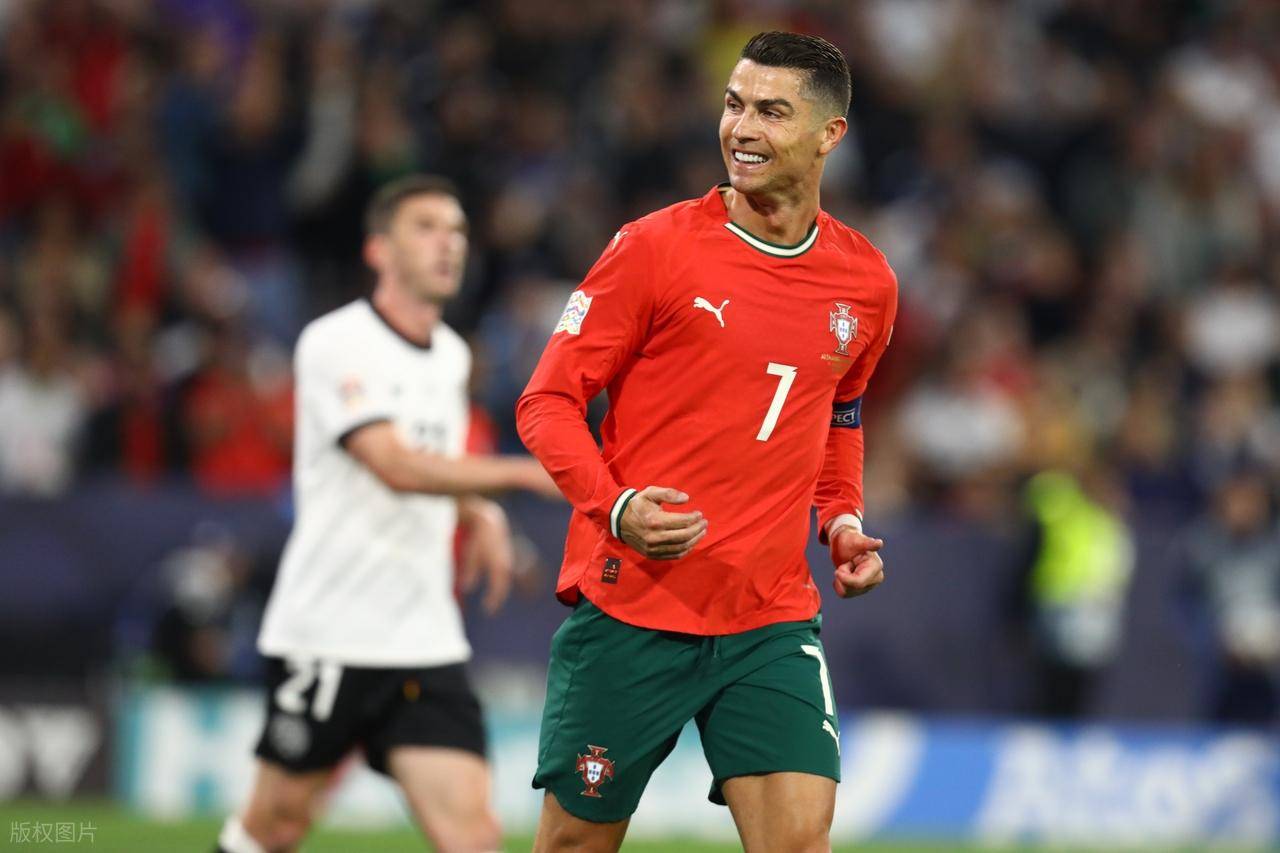 kaiyun-领先优势明显引发热议！，C罗在日本队比赛中险胜热度持续攀升的简单介绍